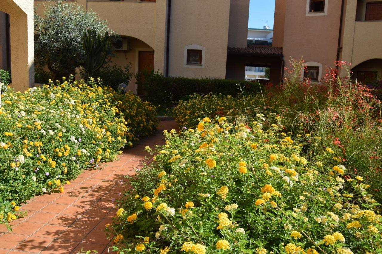 Il Mare Di Olbia Holiday Apartment Bagian luar foto
